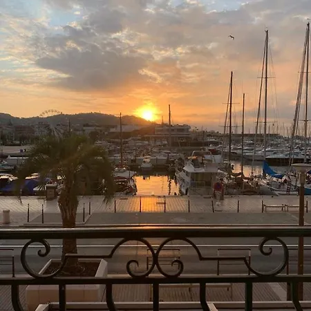 Old Port, Seafront & Seaview, Yacht Show Port Apartment Cannes