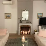 Appartement Old Port, Seafront & Seaviews